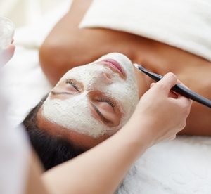 45-Minute Facial Session