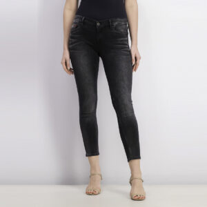 Womens Mid Rise Skinny Nora Jeans Black